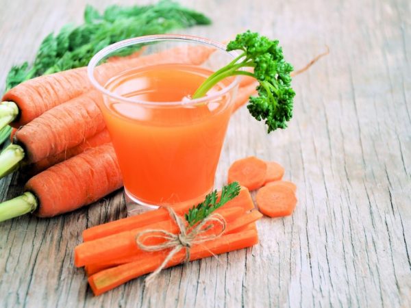 Морковь едят в свежем виде